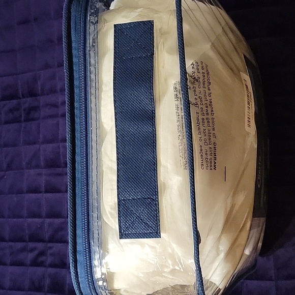 Heated White Quilted Mattress Pad with Controller New - Picture 11 of 15